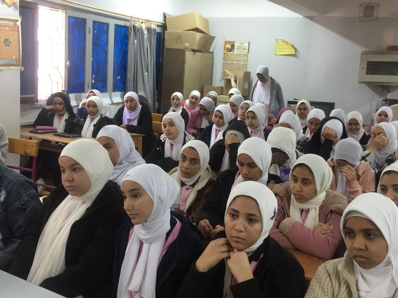 جانب من ضيوف الندوة