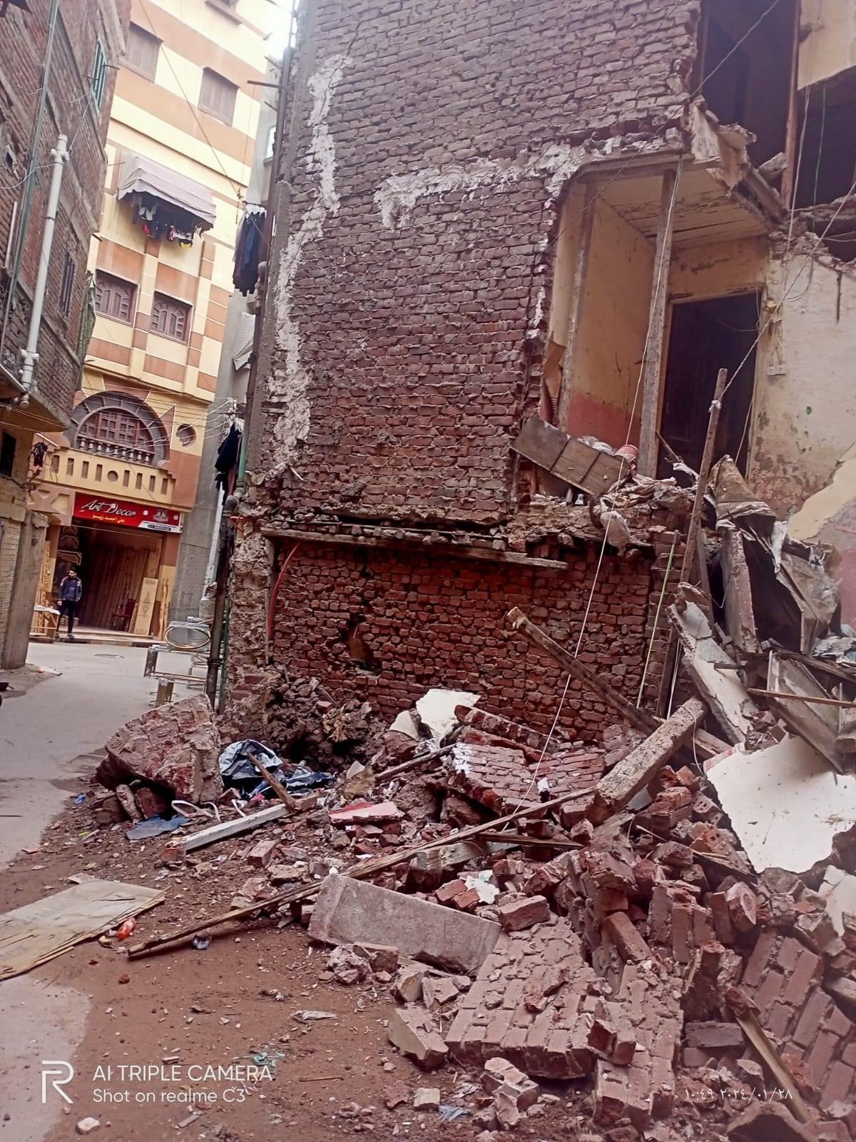 6C5F1D0D-5BCE-4C22-AA67-00AEC89A8175