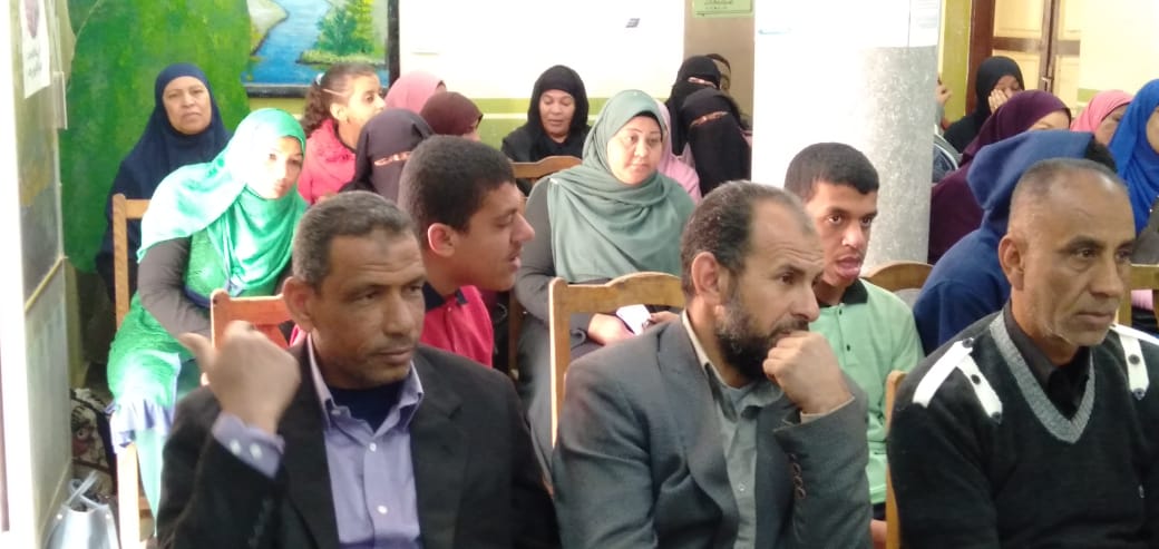 جانب من ضيوف الندوة