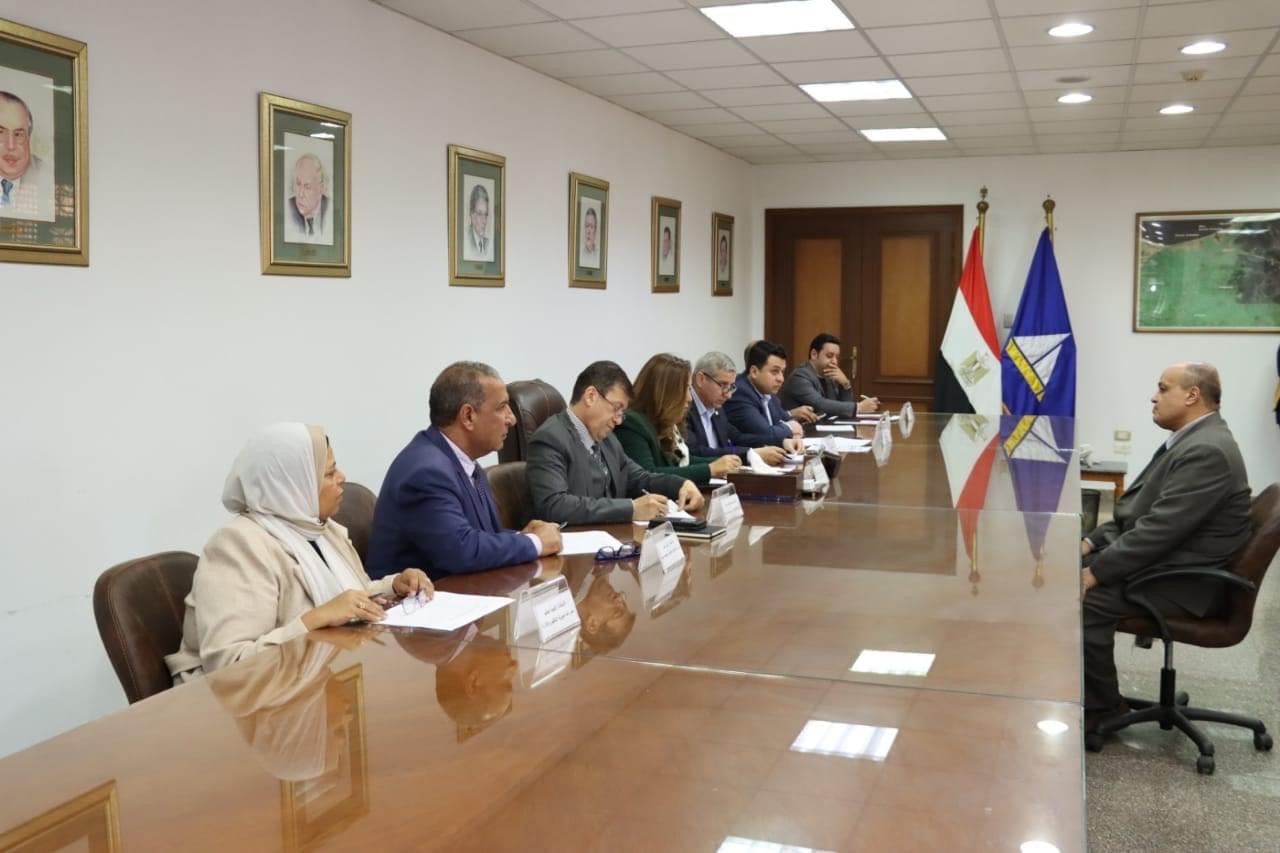 FECD77E5-E31C-4C12-8707-003324DC1E7F