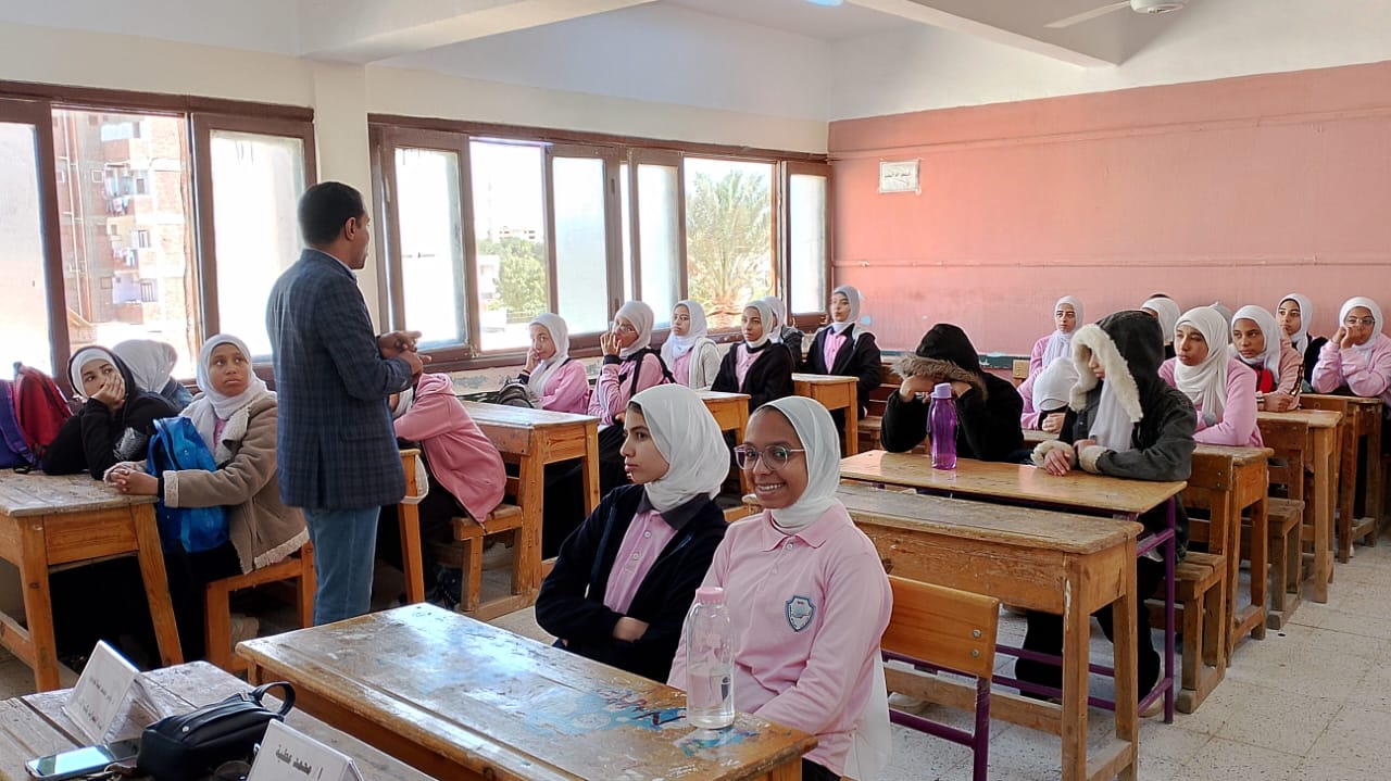 جانب من الندوة 