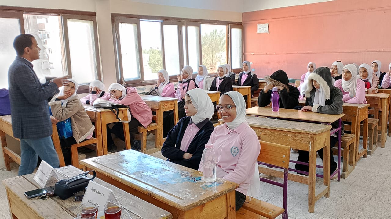 جانب من الندوة 