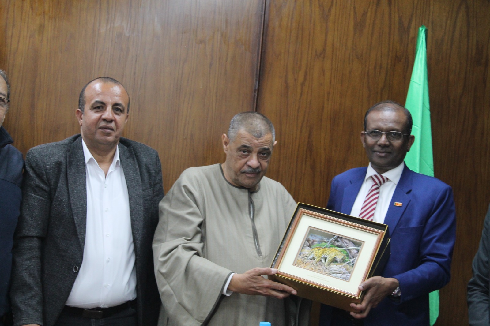 2ae300aa-1566-4e1a-a167-0ea564b0fccc