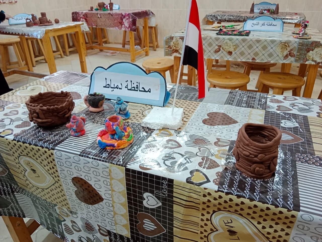 B99D18E5-049F-4390-832E-5F06F6DEA103