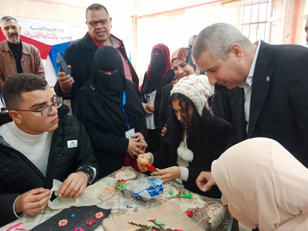 5D943E5E-DC53-4FD8-BD48-283722B5FCE0