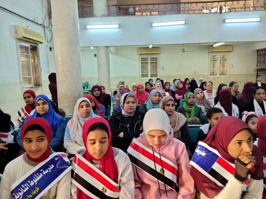 جانب من ضيوف الندوة 