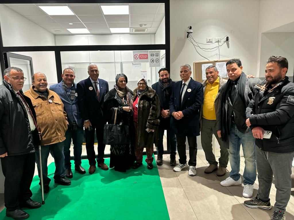 received_221559017713837