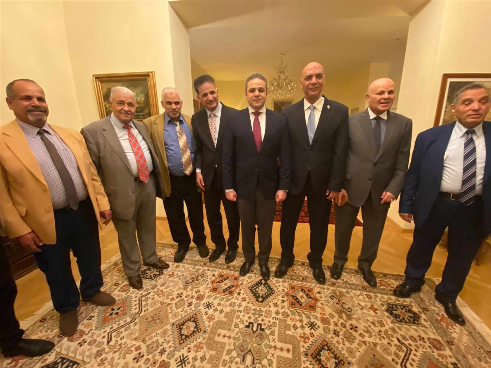 received_1872657489871155