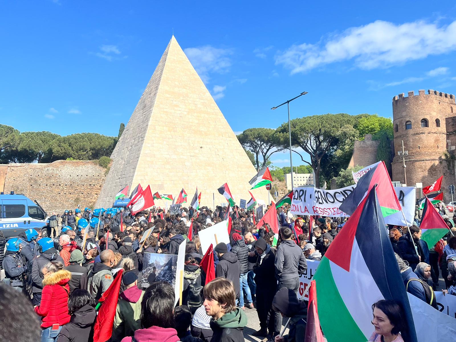 a3bd4cfc-5f31-4f86-891a-ac079f089ed0