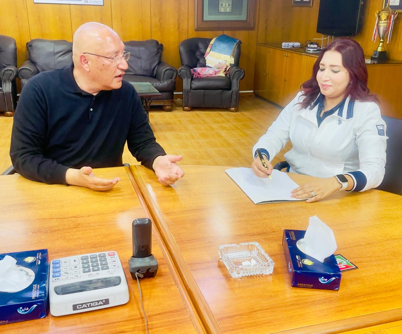 2f8a64ce-683e-4343-b0f3-38b9de00c0e0