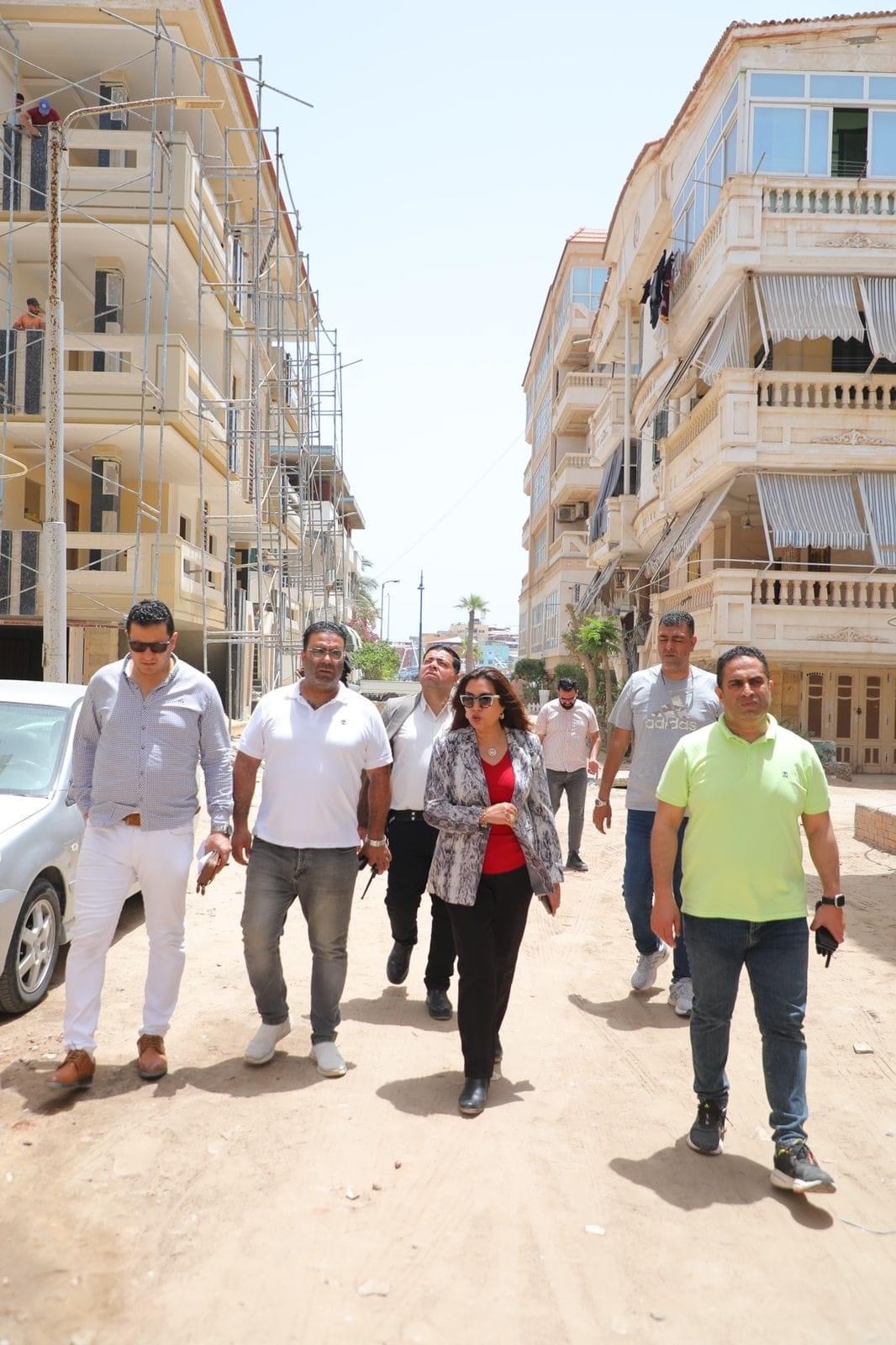 6DF140DC-11F1-49B9-ADFF-BBE76C2348EA