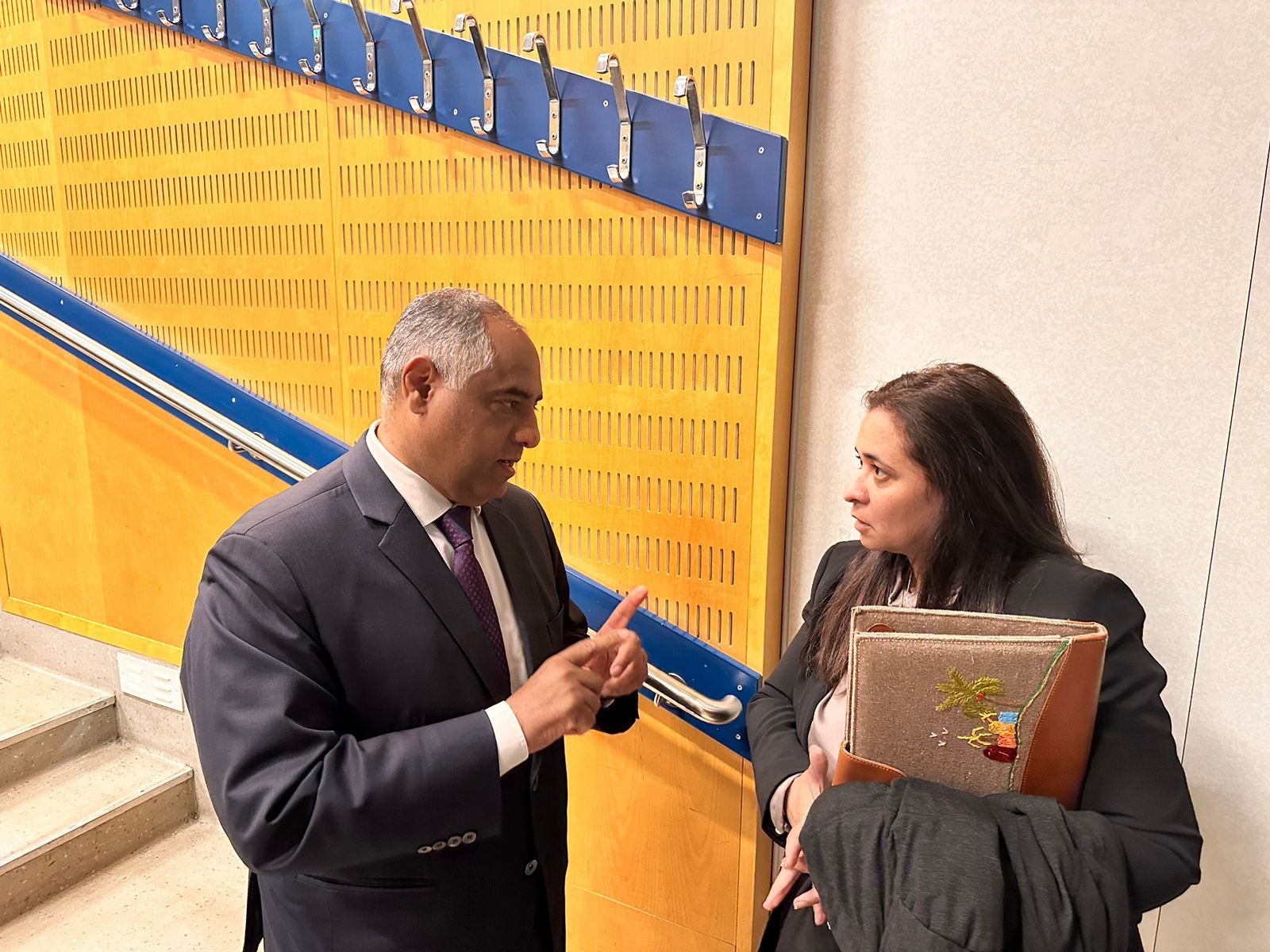 3ecb9950-a874-4a17-bdcc-8f393339b421