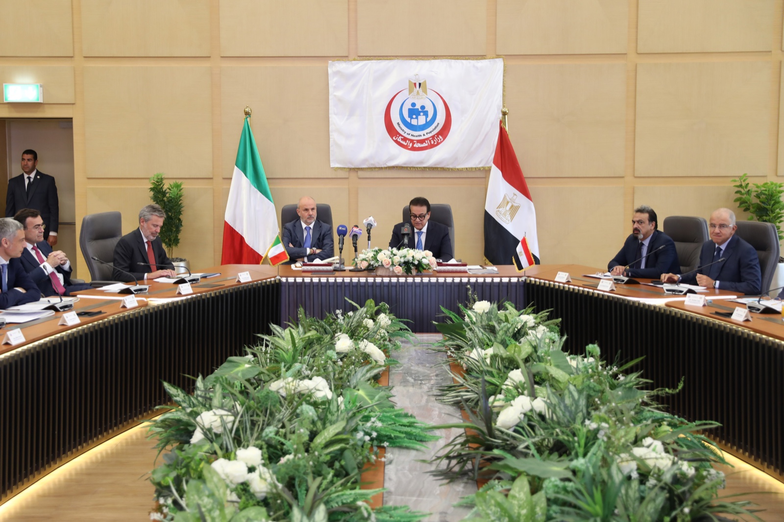 1000189645