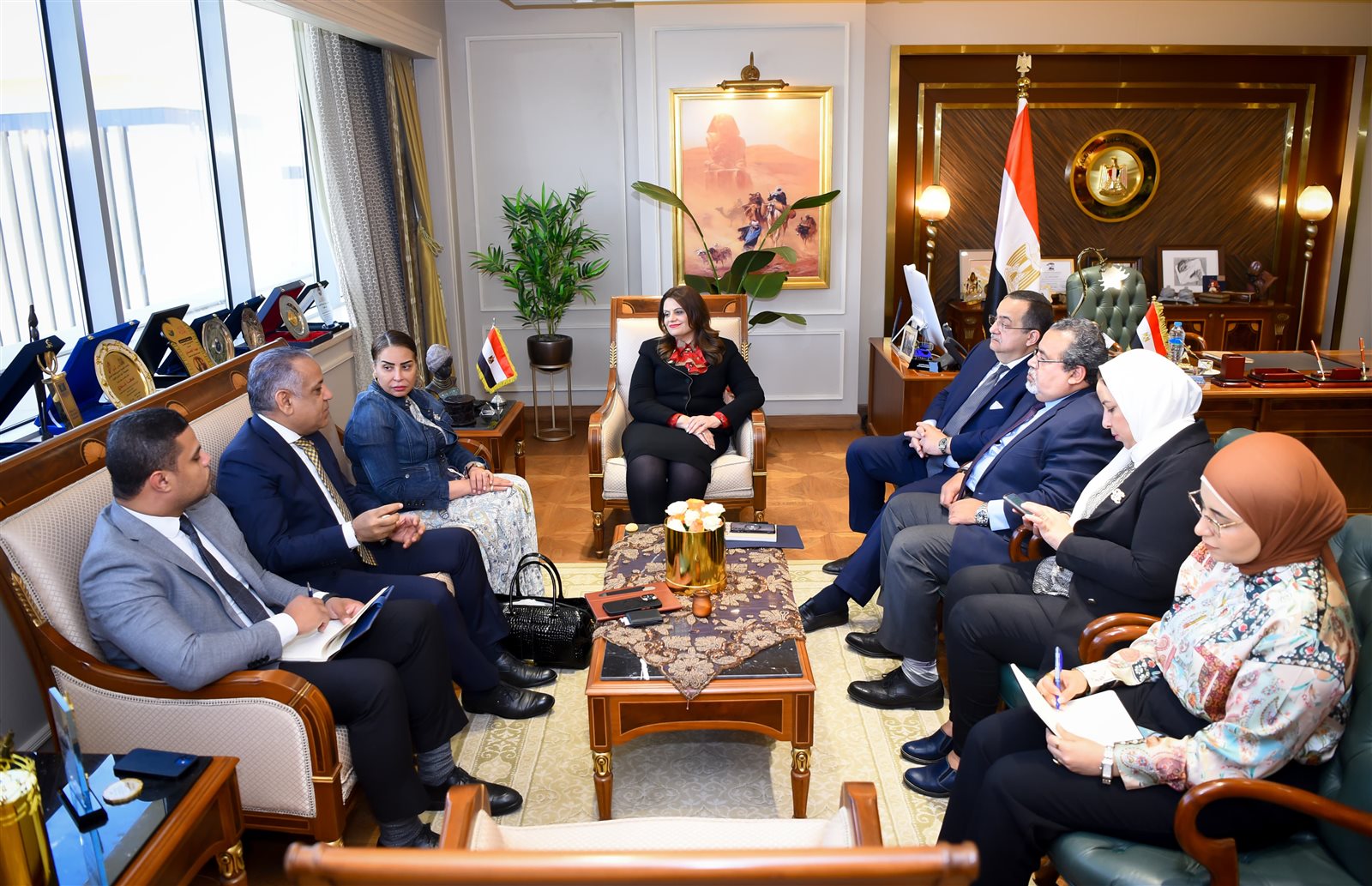 72b72964-4e99-477e-b43f-c3dd1a11f6d6