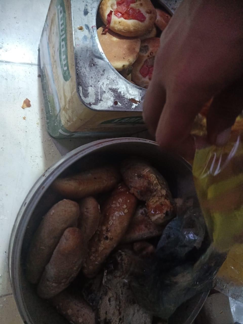 8A7C2133-B6E8-430D-B1BA-0E2BFA226C97