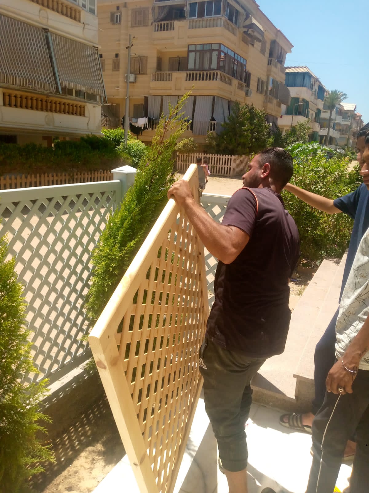 DAAD93EA-0BB6-4AC6-86D1-6B711D61BE42