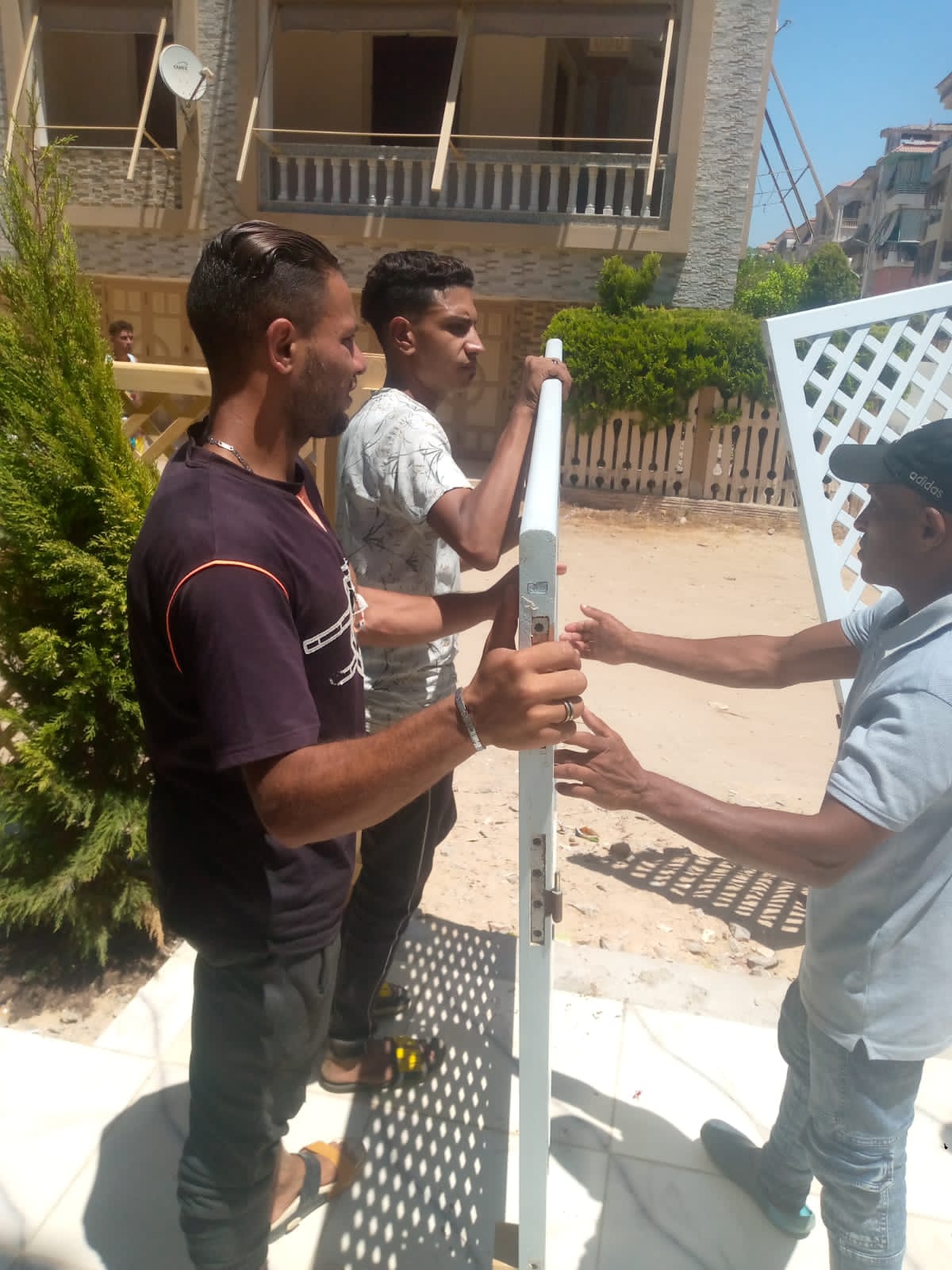 A2D77DD7-0A0A-4214-9AC2-82763315011E