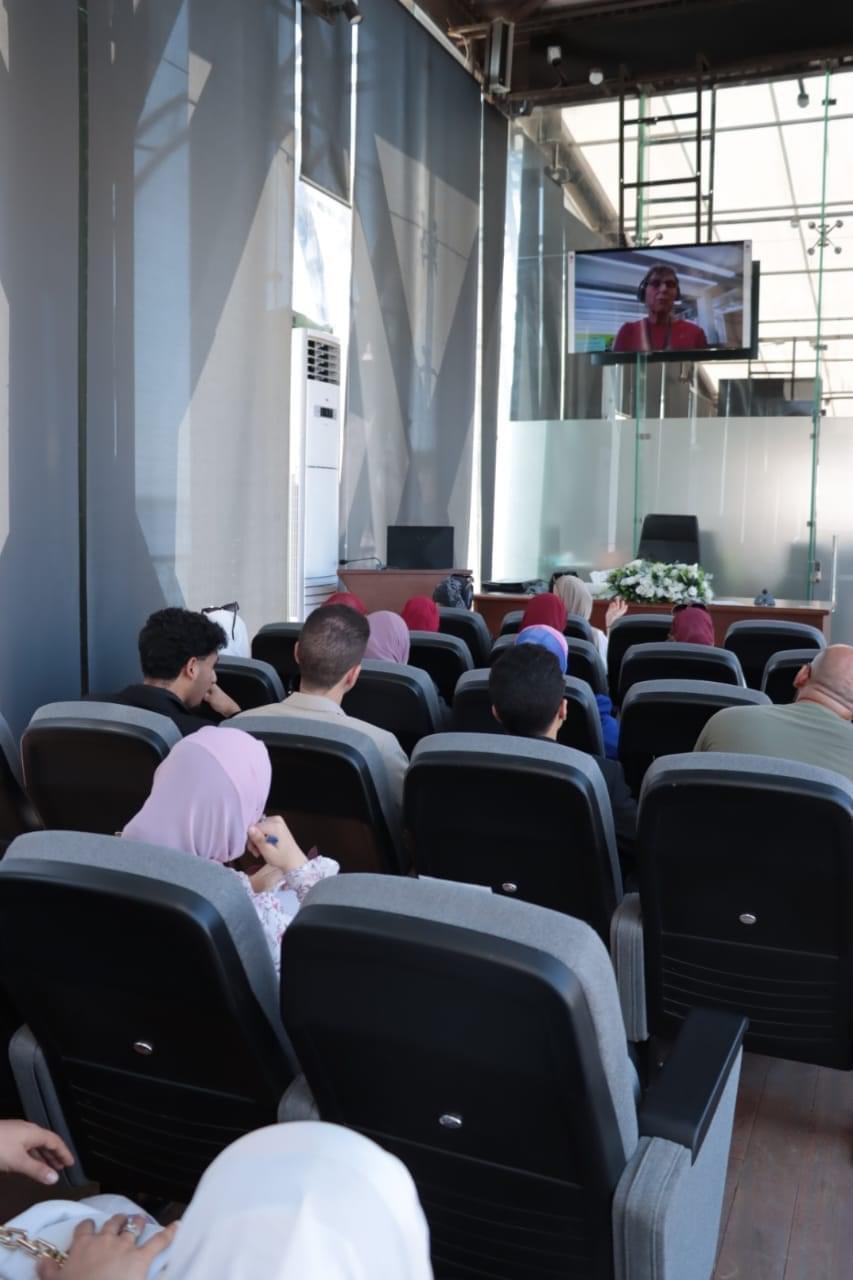 35558A6B-60AB-41E4-AD4C-3035B9081D18