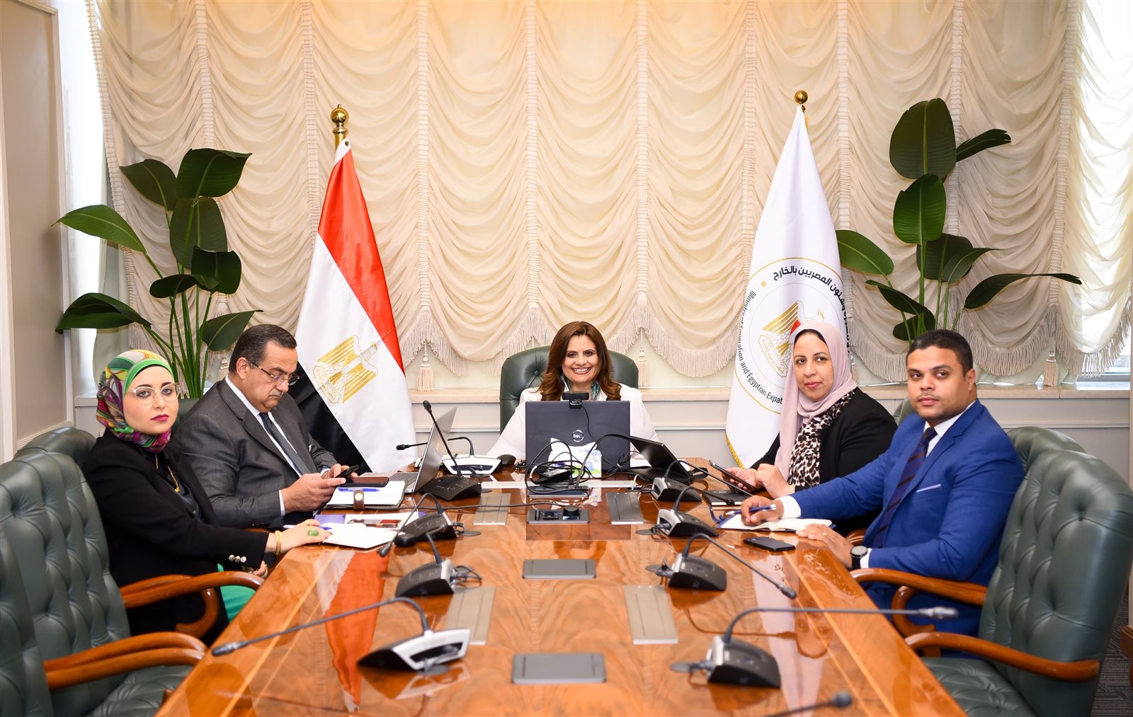 ddf558c2-3cdc-470c-82d5-010eedf88d5d