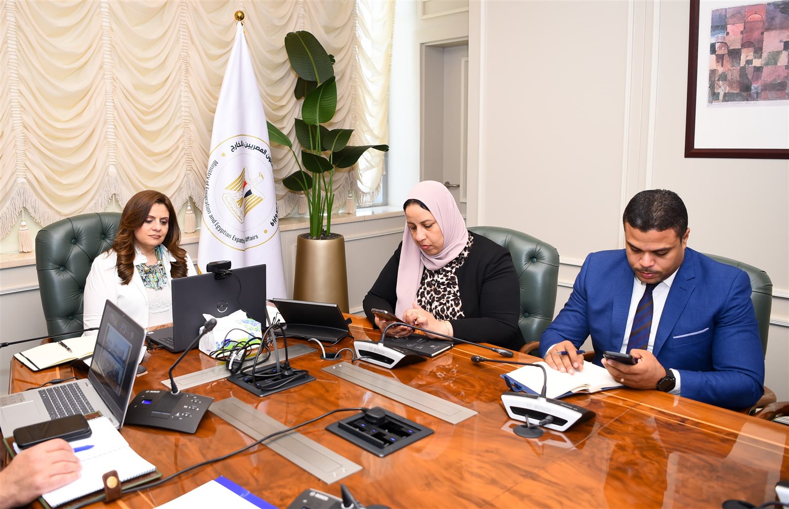 fd0c22f2-b917-4922-b48f-96839a7e9596