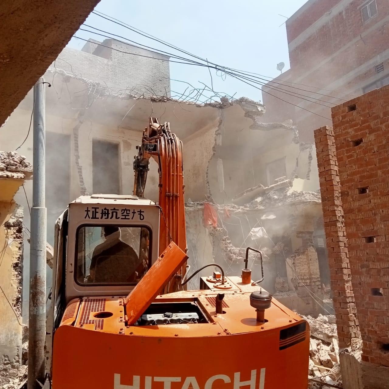 79F15A6D-4CC8-4456-B392-C480E1A69E1B