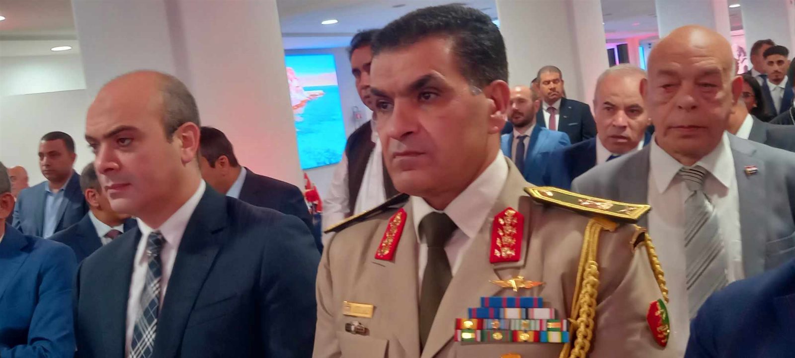 Messenger_creation_528f2589-cd77-4311-93dd-358c72c66aeb