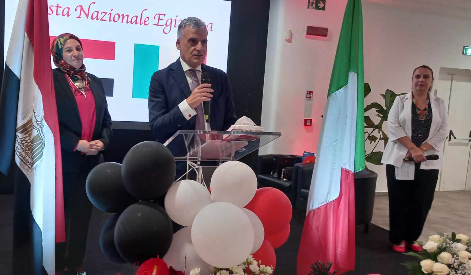 Messenger_creation_80a6bdc8-4cc7-4681-aa8f-d4cab3563828