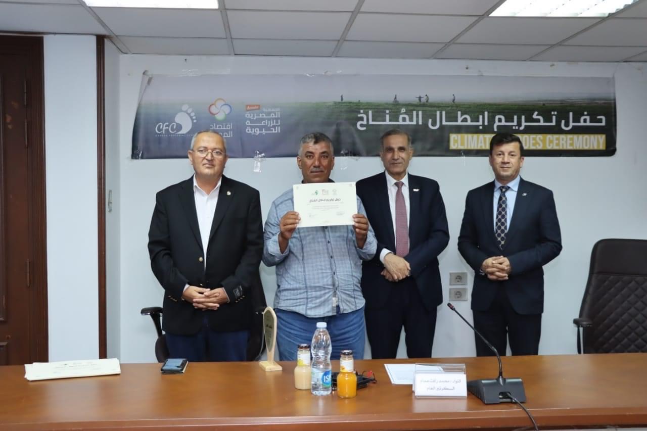 7C7390E4-66EF-4010-855F-4F0595373D9C