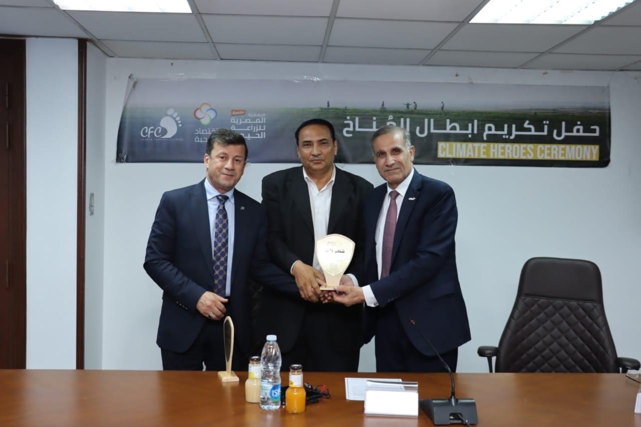 BF340CD0-995E-4FCD-A899-00A9432F8B6E