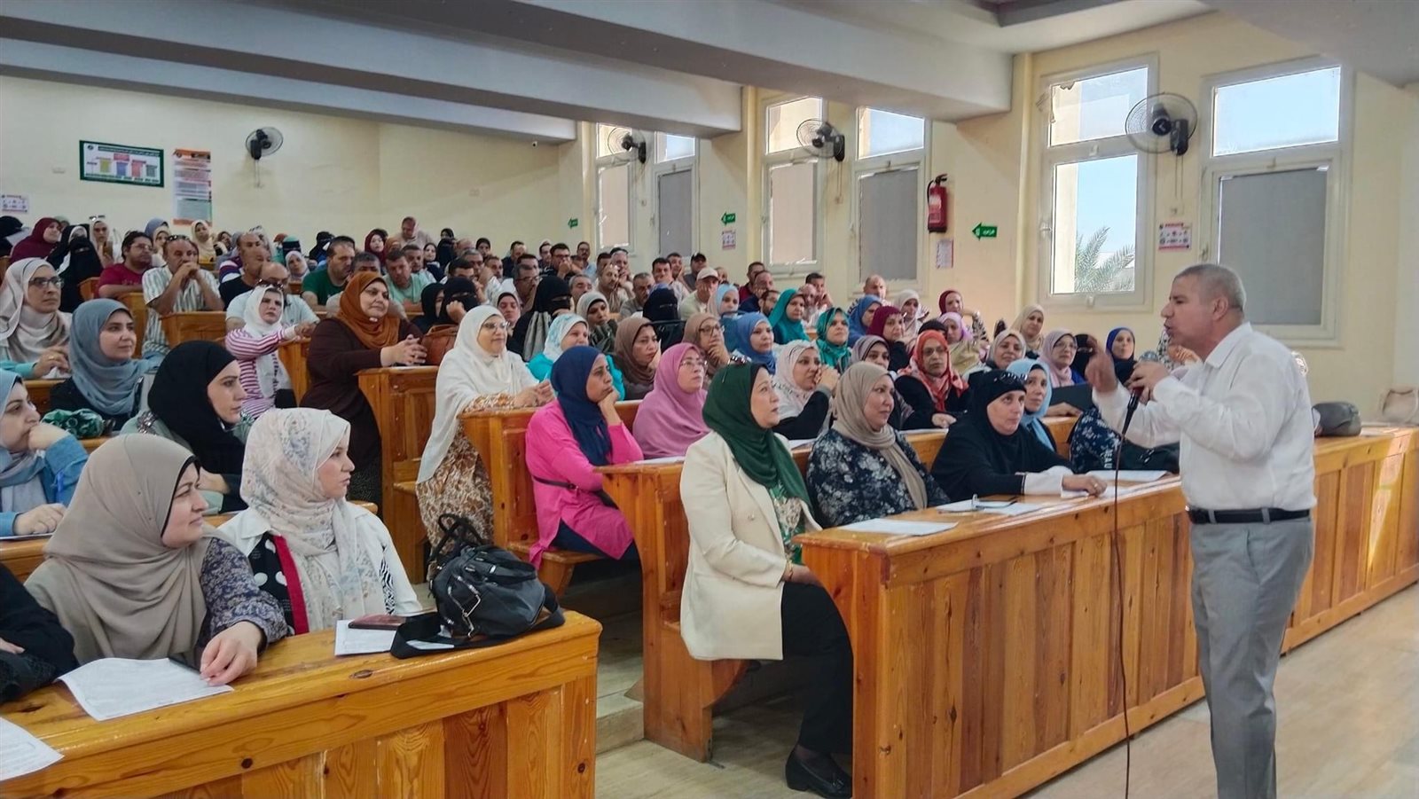 4414E42F-F416-49AB-AAEF-FAFF0295BCEE