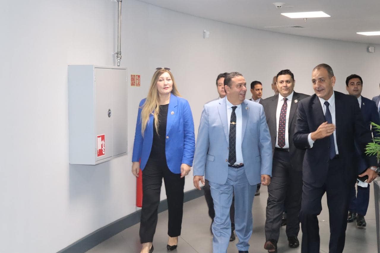 Messenger_creation_ce63bc7c-f60e-49c0-bc5a-7898ea7a3623