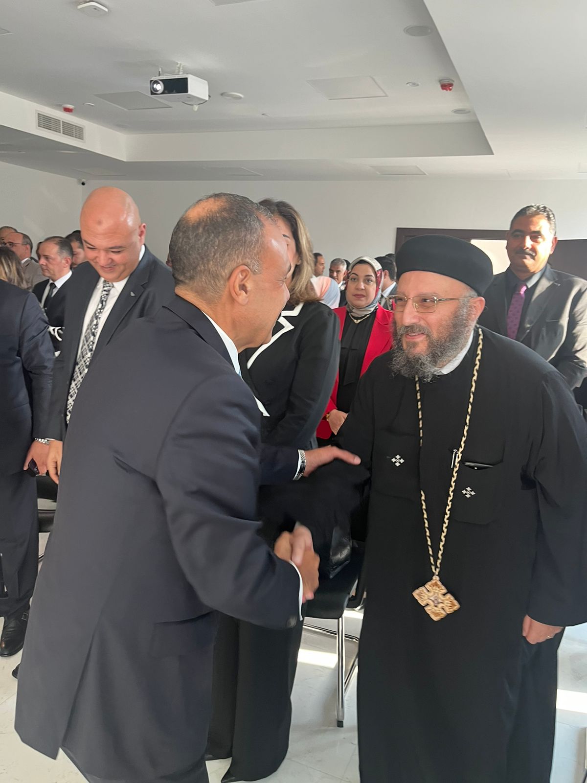 e5a43691-29e6-4912-ae86-309a56a69359