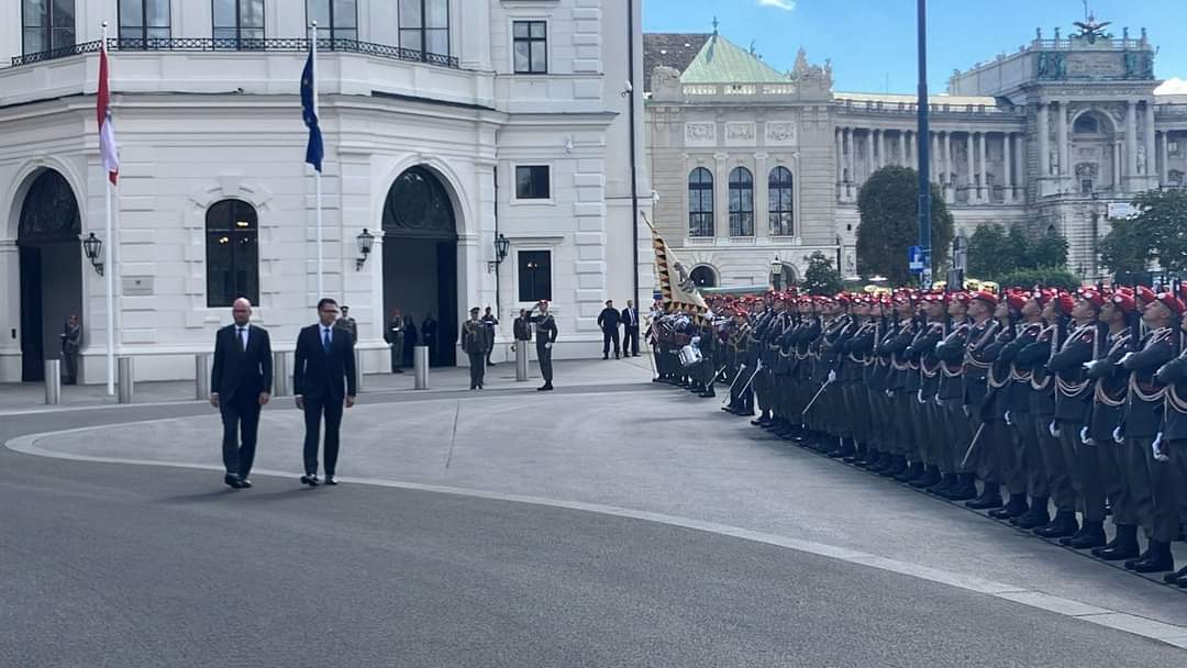 FB_IMG_1726065730441