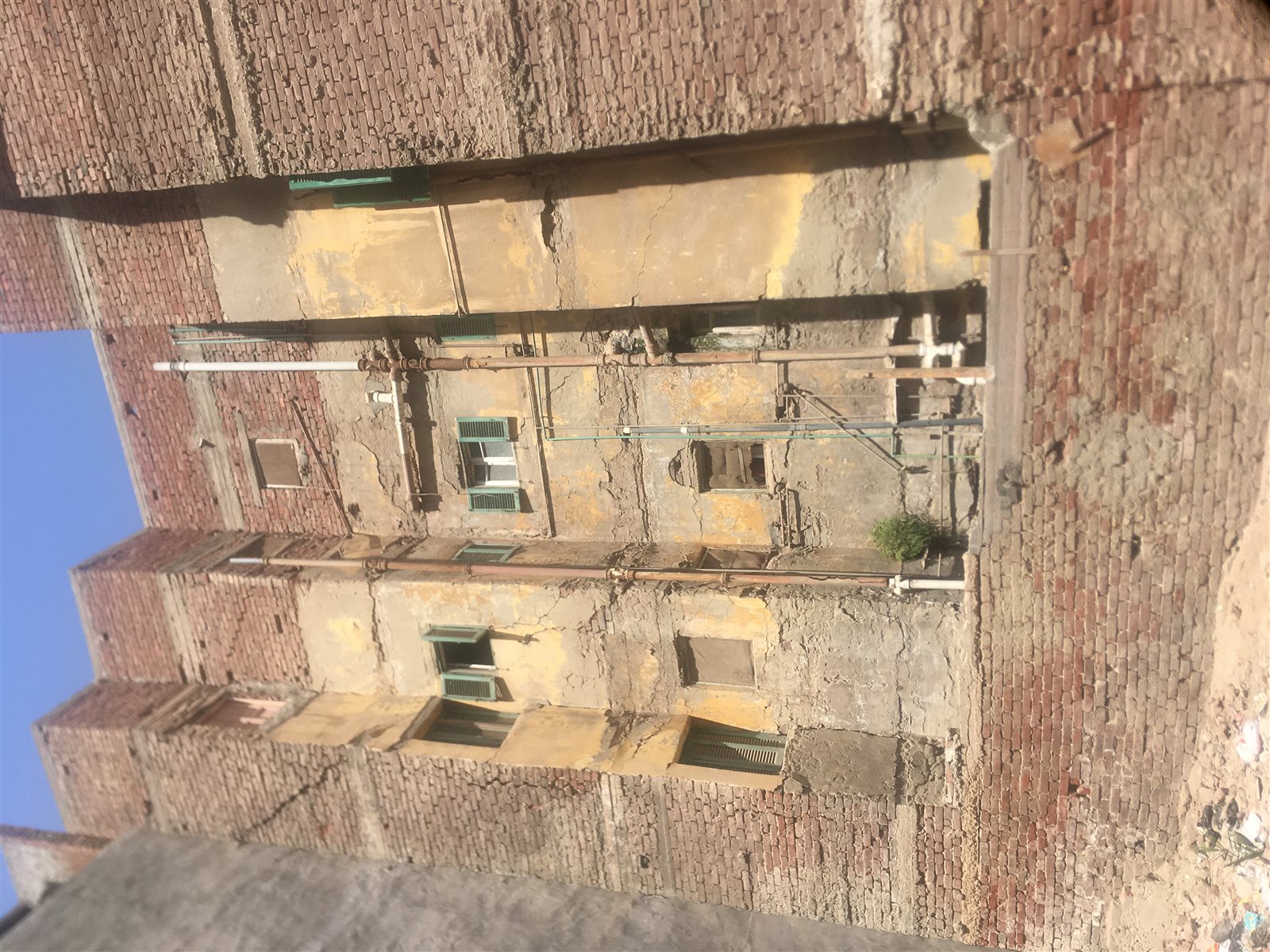 EB5E422A-316D-475A-BD3D-B7C307CF7E4B