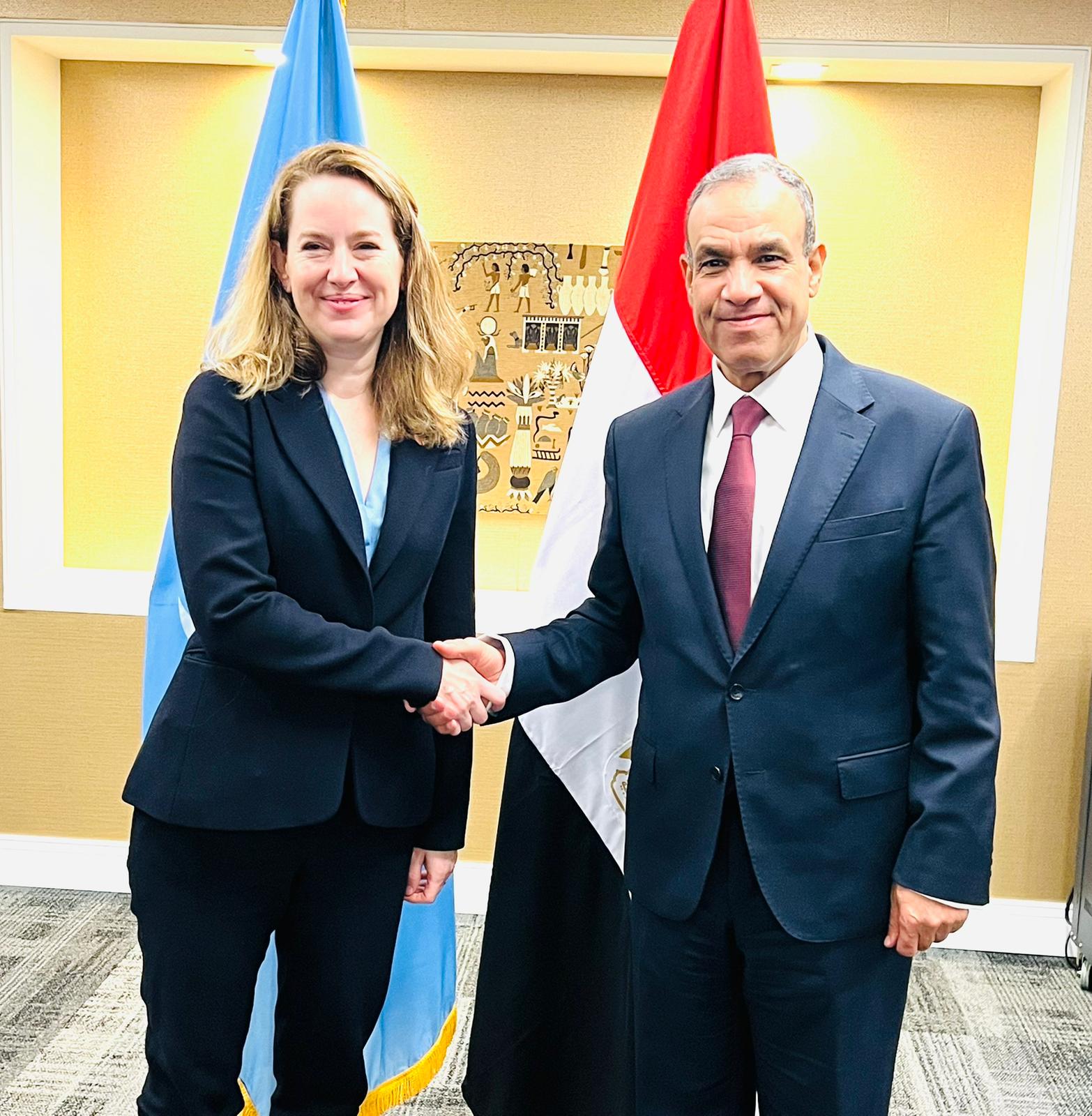 5d575b30-86cf-483d-8d3c-8cc22fad690e