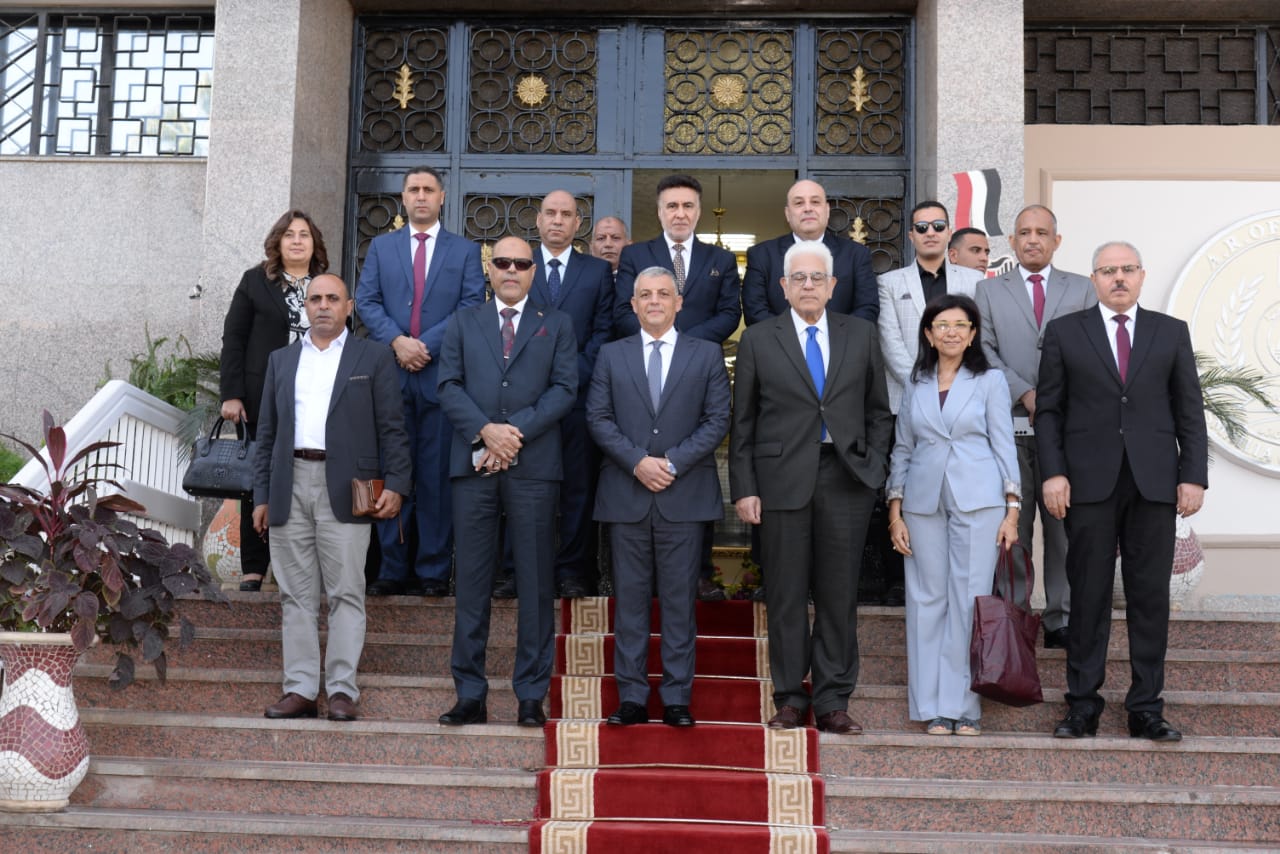 e530a3e8-4ae1-44a6-8f71-a29eaf3a4cb8