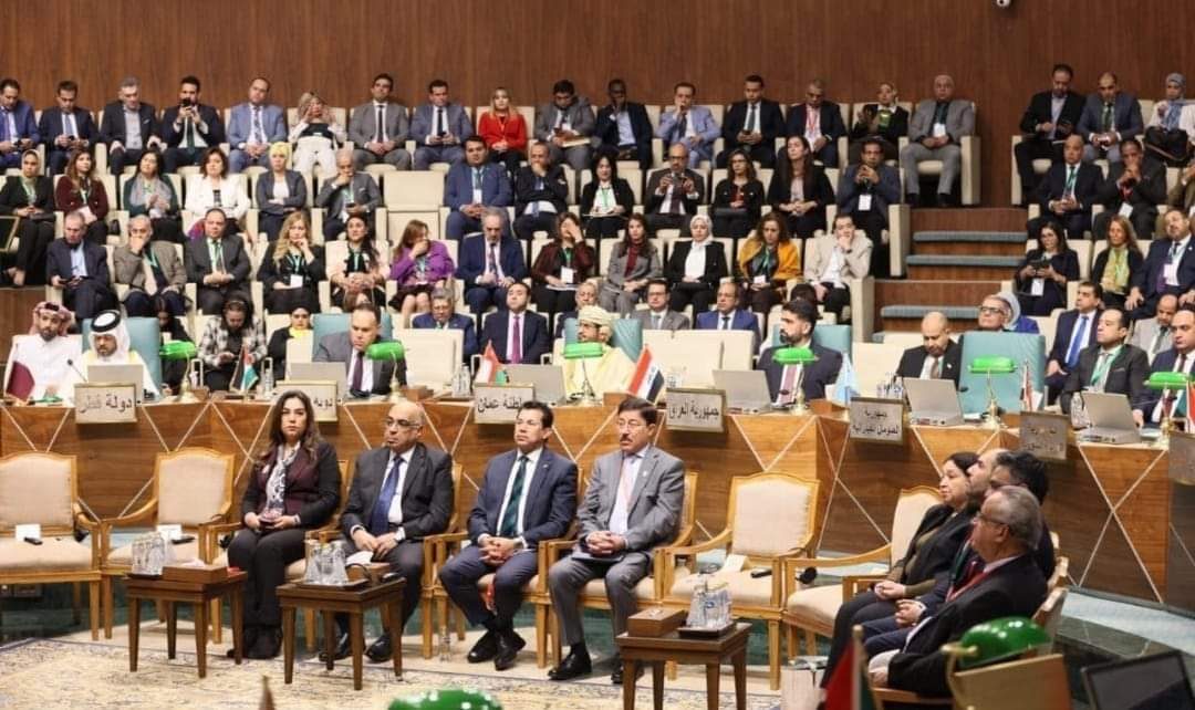 8ec6617c-e2a3-4e71-b501-a21d9db5d774