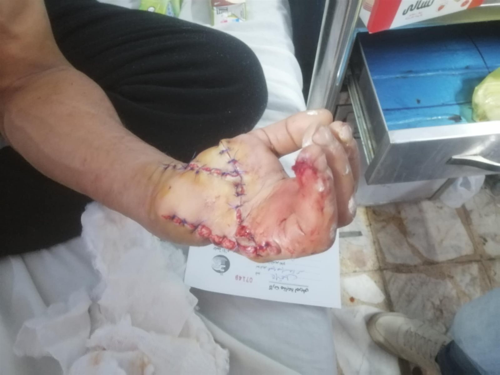 2E2F8BB7-4663-4C1A-92F9-A4F30198A022