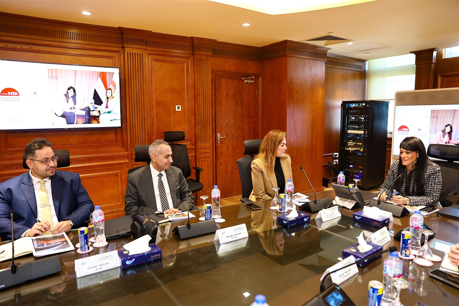 المشاط تلتقي مدير الأكاديمية الوطنية للتدريب لبحث زيادة الاستثمار في العنصر البشري 7 400