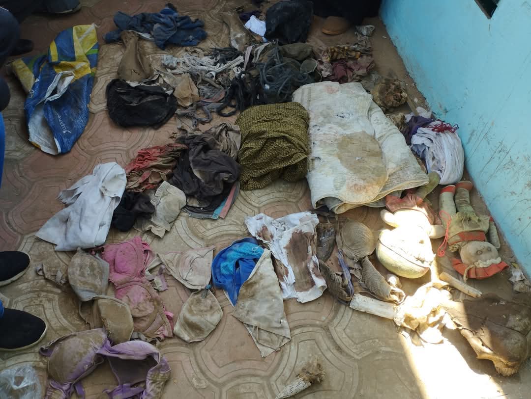جانب من حملة لتنظيف المقابر بالمنوفية