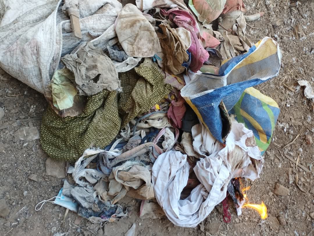 جانب من حملة لتنظيف المقابر بالمنوفية 
