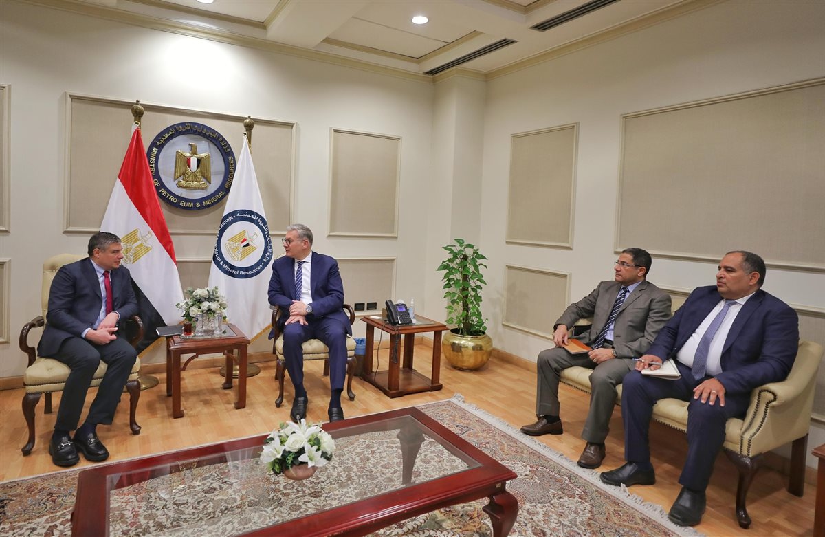 جانب من لقاء وزير البترول ورئيس شركة بيكر هيوز