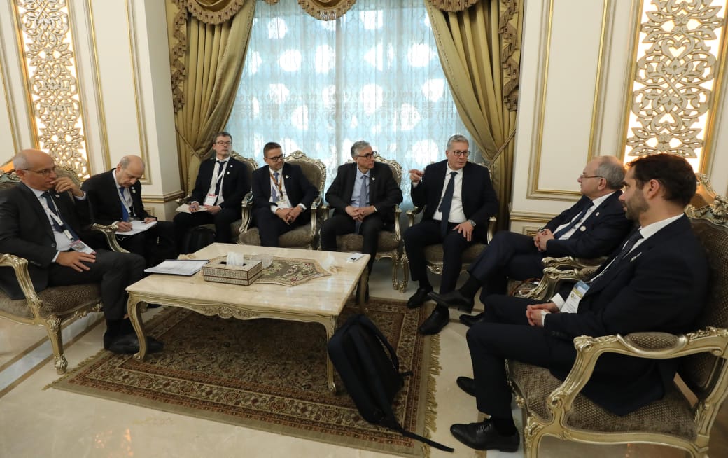 جانب من لقاء وزير البترول والثروة المعدنية ووفد شركة توتال العالمية