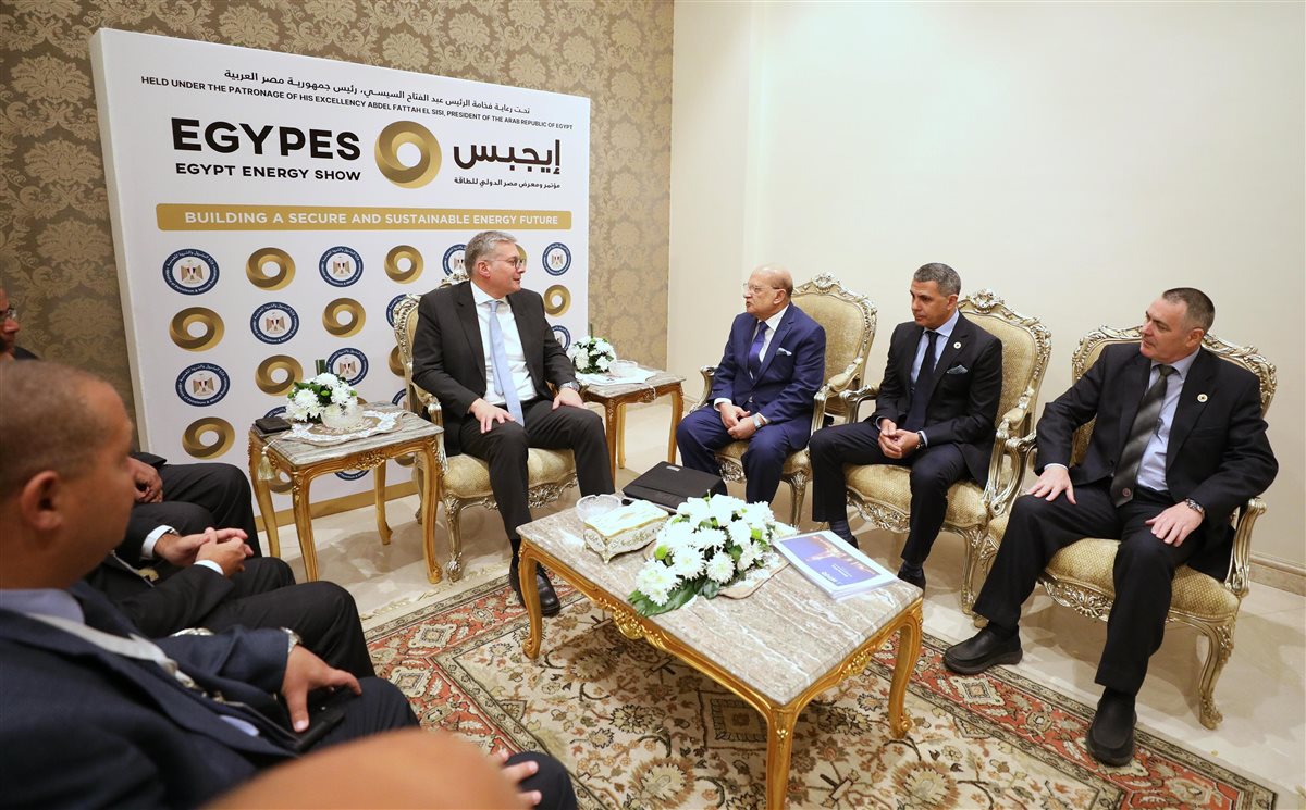 وزير البترول يلتقي وفد الكونسورتيوم الجديد من المستثمرين المصريين