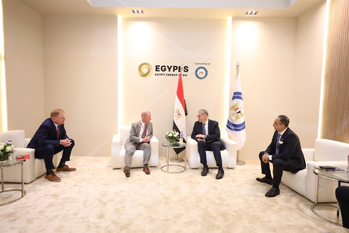 وزير البترول والثروة المعدنية يلتقي وفد شركة هاليبرتون العالمية