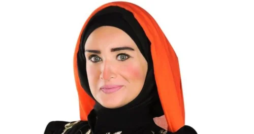 آلاء عبد العزيز