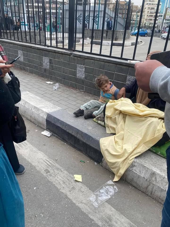 الطفل الأشقر