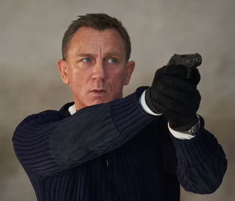 جيمس بوند