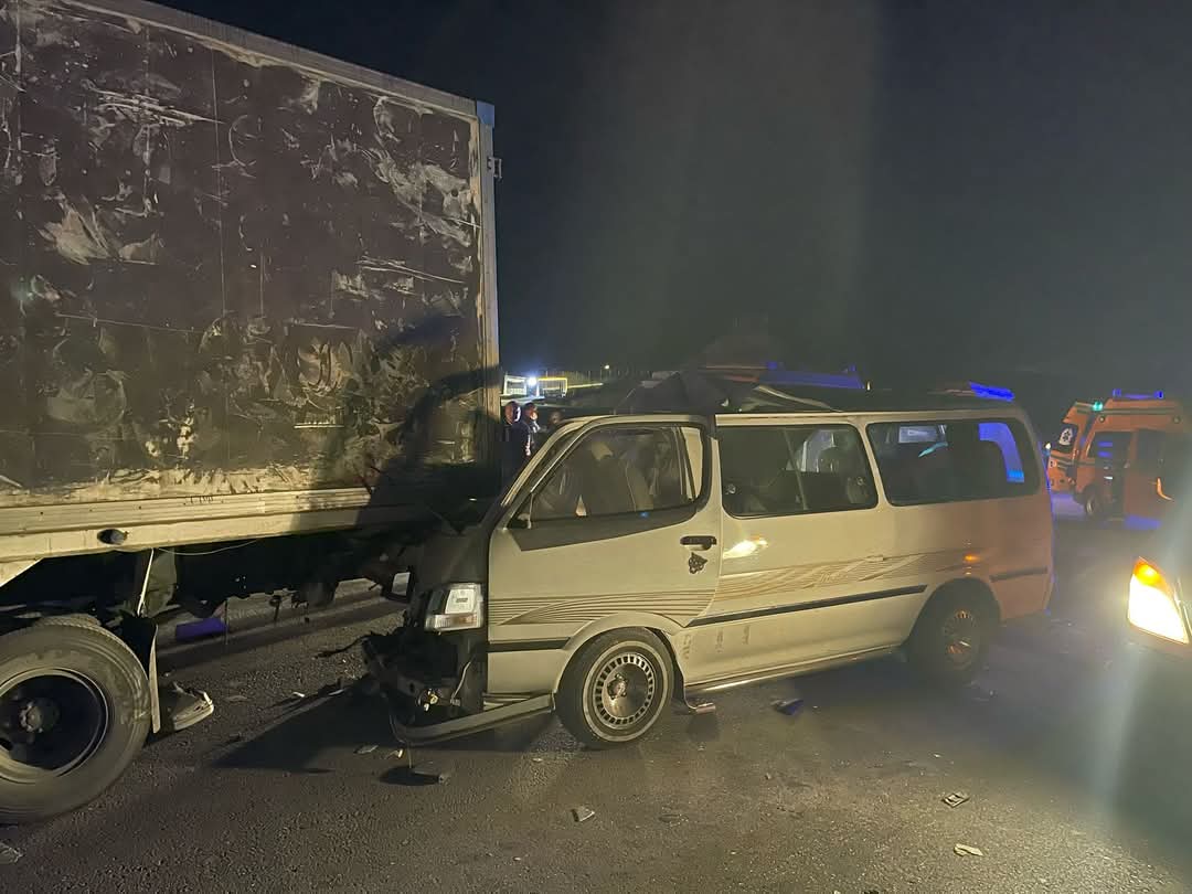 صور حادث موظفي جامعة الجلالة 