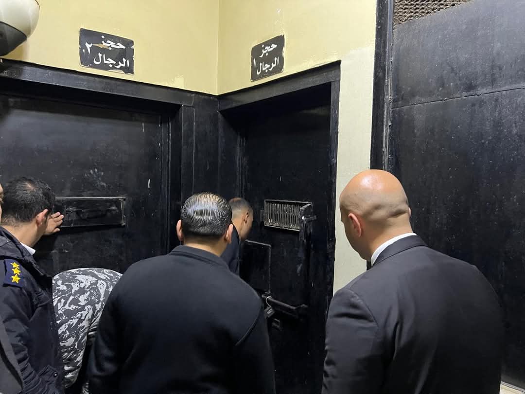 النيابة العامة تفتش قسم شرطة ثالث أكتوبر